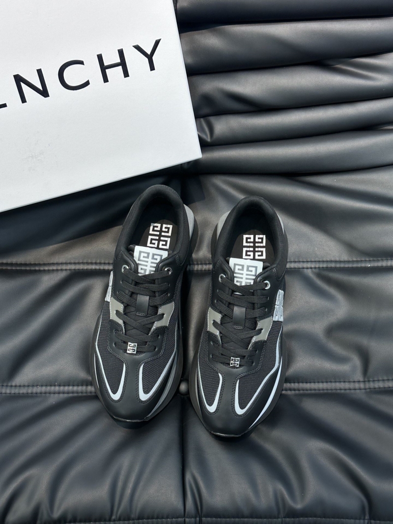 Givenchy Sneakers